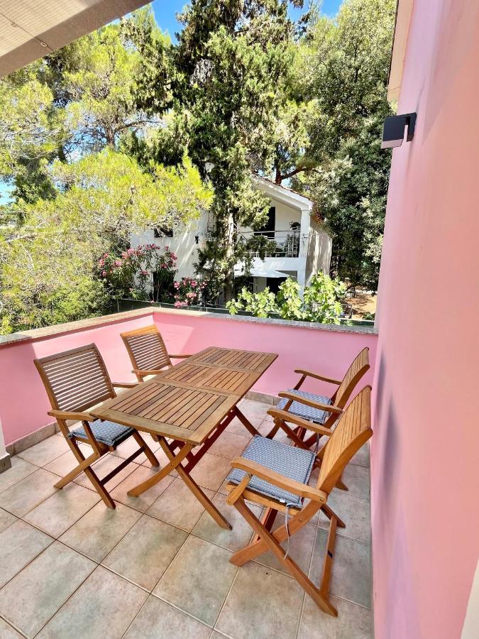Artatore24 - Modern And Stylish Apartments Mali Lošinj Eksteriør billede